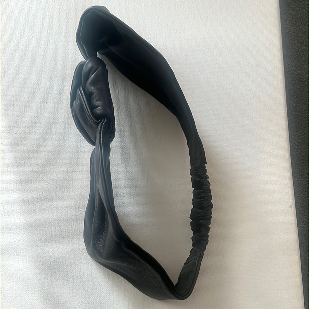 Beautiful Faux Leather Headband!